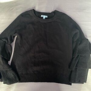 She + Sky Black Tiered Sleeve Cropped Sweater Large